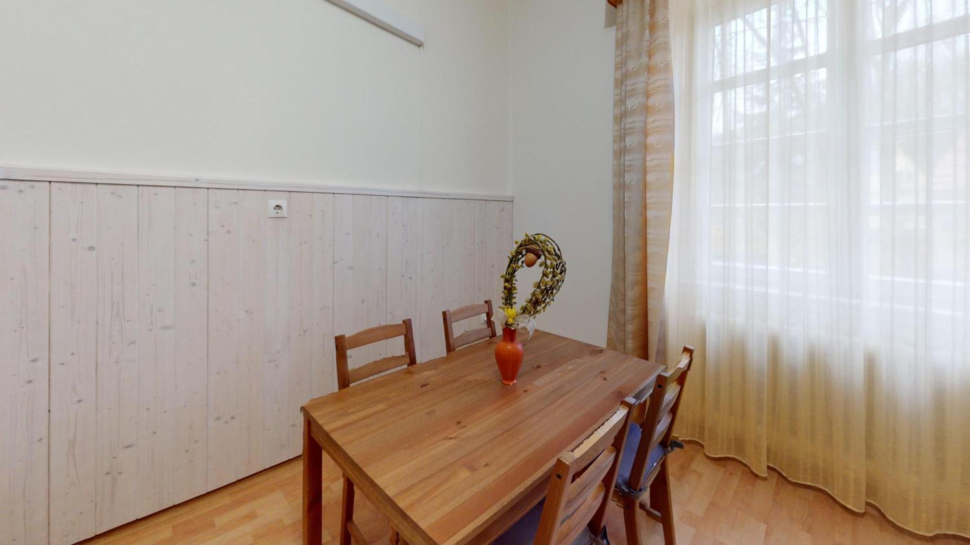 Herczeg Apartment Miskolc Exterior photo