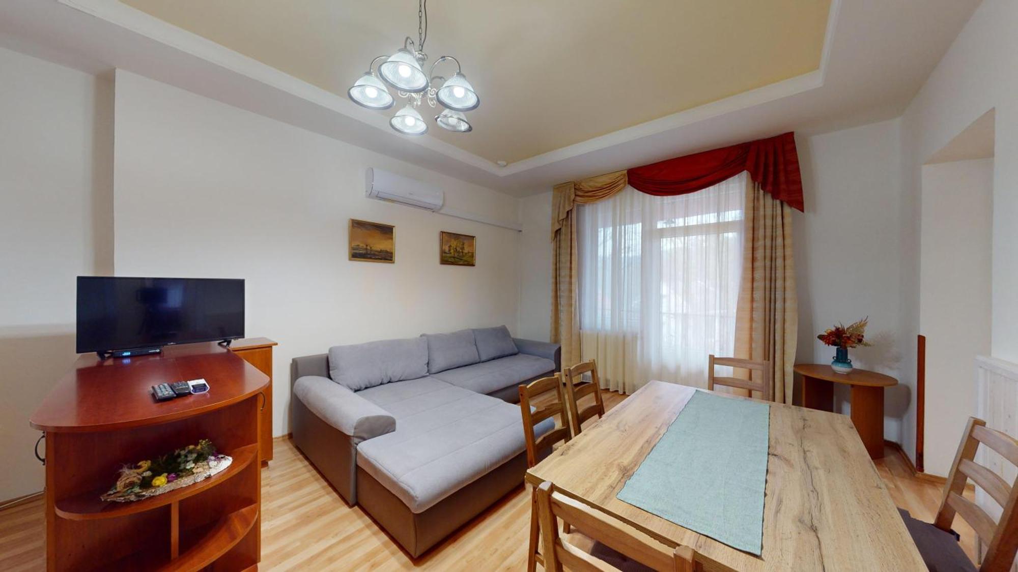 Herczeg Apartment Miskolc Exterior photo